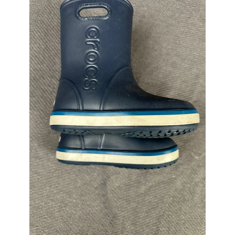CROCS kids rain